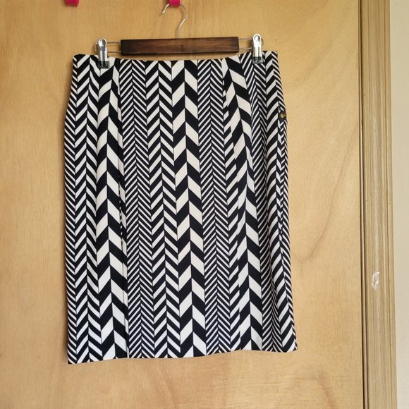 Michael Michael Kors 8 Skirt Navy White - Picture 2 of 6